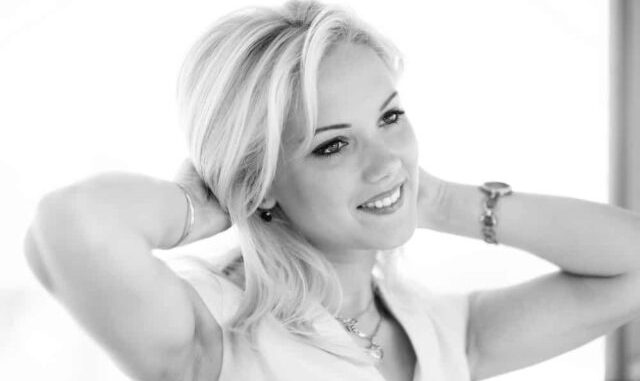 zena-3641457-640x403